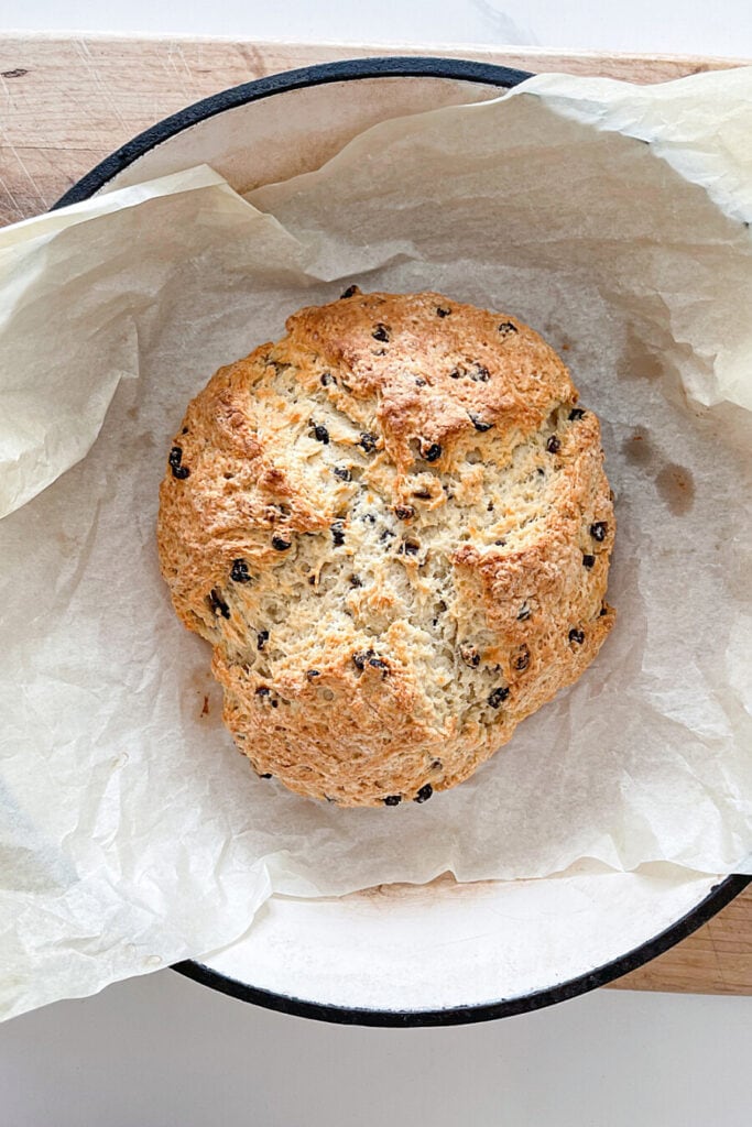 BEAUTIFUL AND GOLDEN BROWN IRISH SODA BREAD