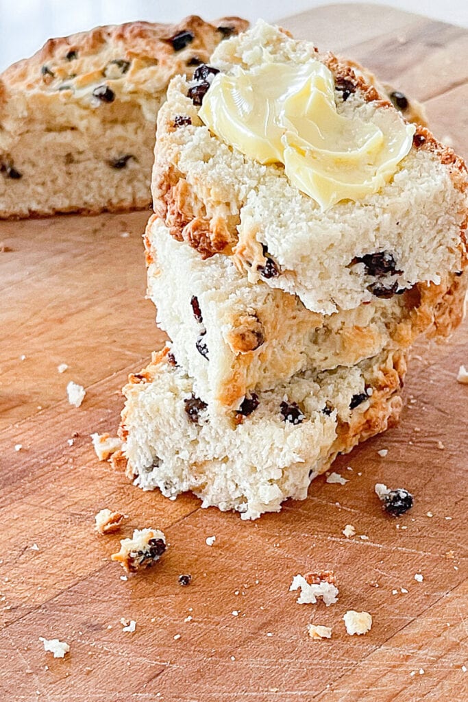 SLICES OF IRISH SODA BREAD