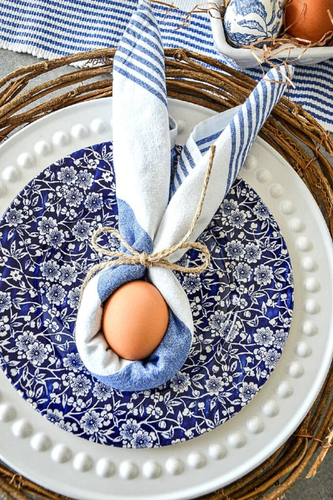 bunny ear napkin fold