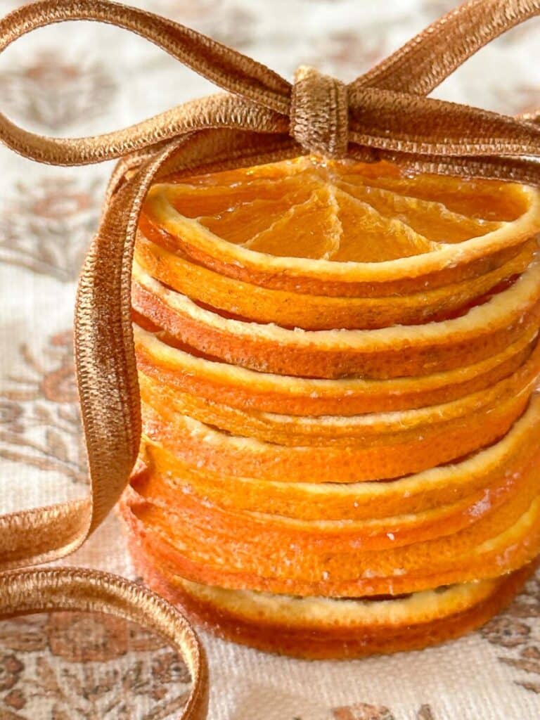 DRIED ORANGES- stack of oranges tied with a velvet bow