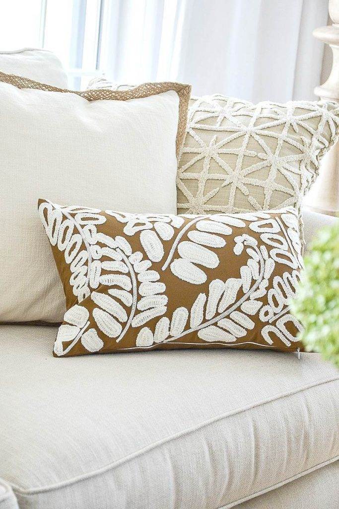 TRIO OF PILLOWS