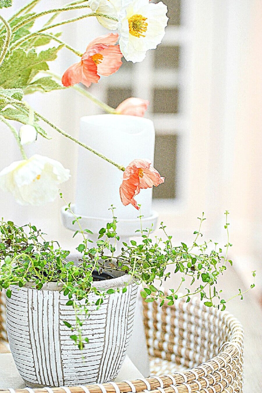 Strawberry scones + Calm Bedroom Decor + Tips for Making Faux Flowers Look Real + More