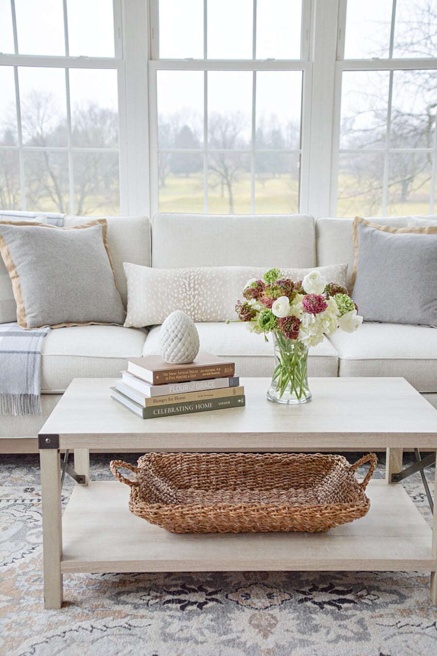 How To Decorate A Small Room