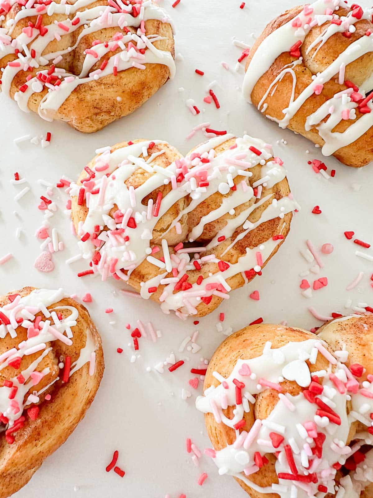 Sweet And Easy Heart Shaped Cinnamon Rolls With Icing